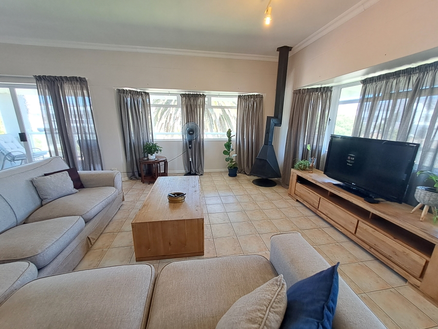 6 Bedroom Property for Sale in Greenways Golf Estate Western Cape